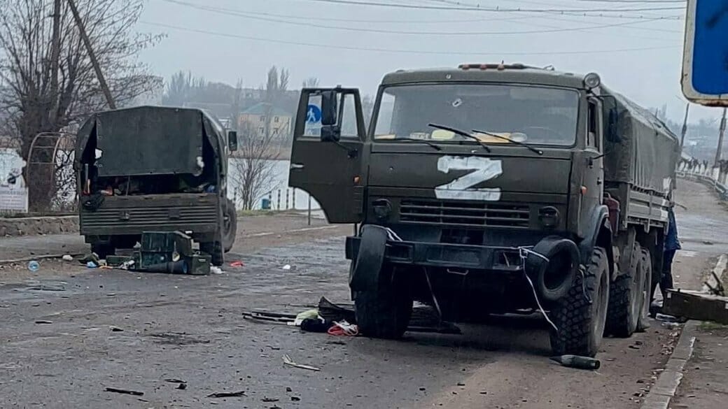 Convoy of Russian vehicles destroyed in Bashtanka on 1 March 2022