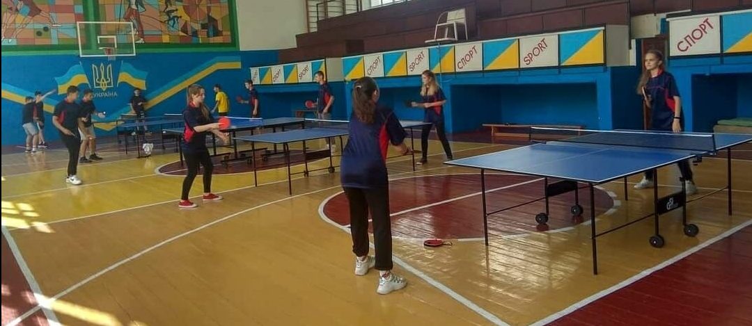 Tennis tournament in the sports hall of the Varva Children's and Youth Sports School.