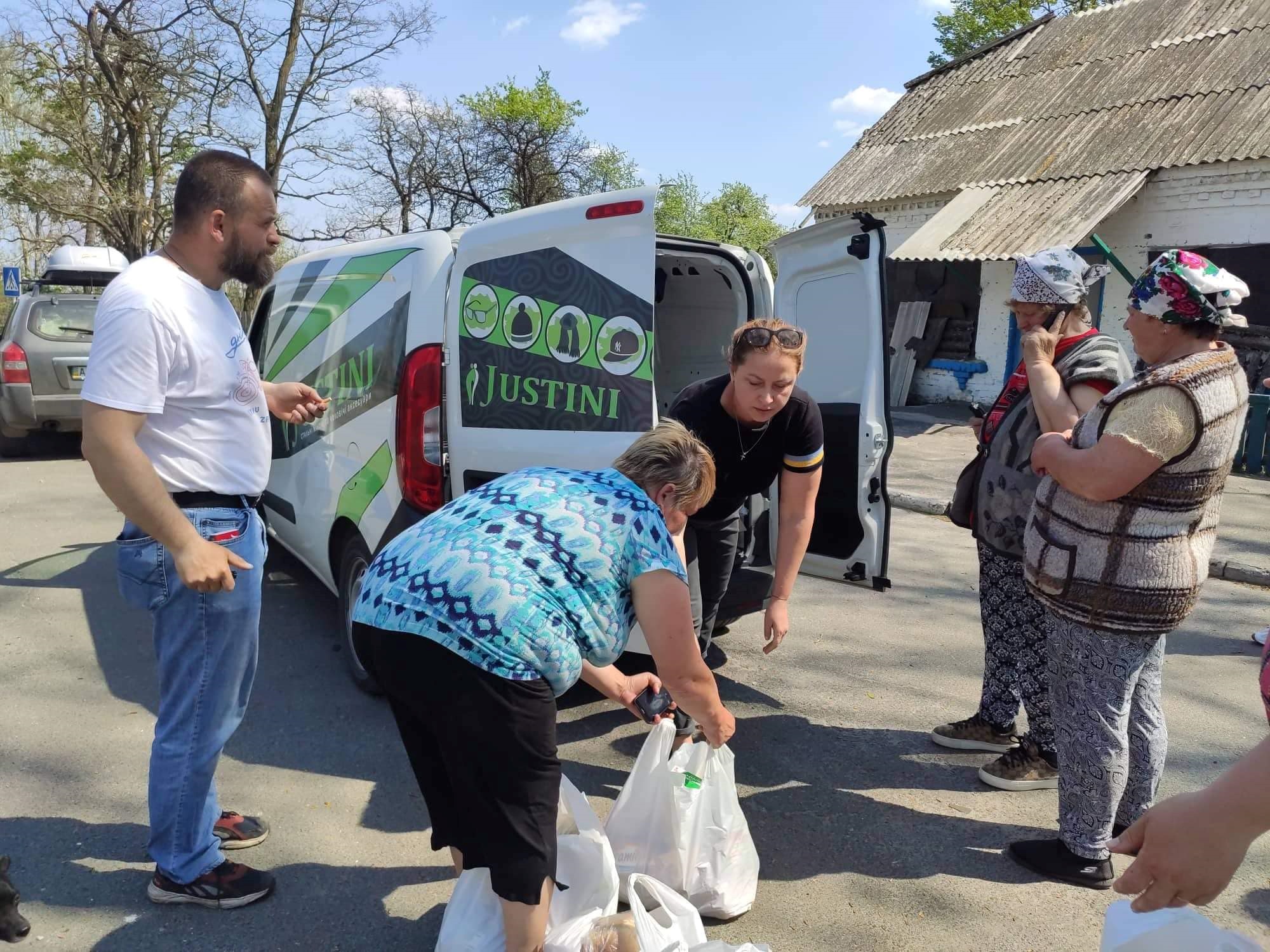 Community Head Svitlana Orel with a Humanitarian Mission in the Village of Ivankovo, Kyiv Region. May 2022