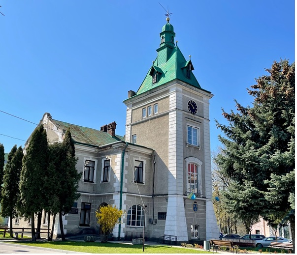 Kamianka-Buzka Town Hall 