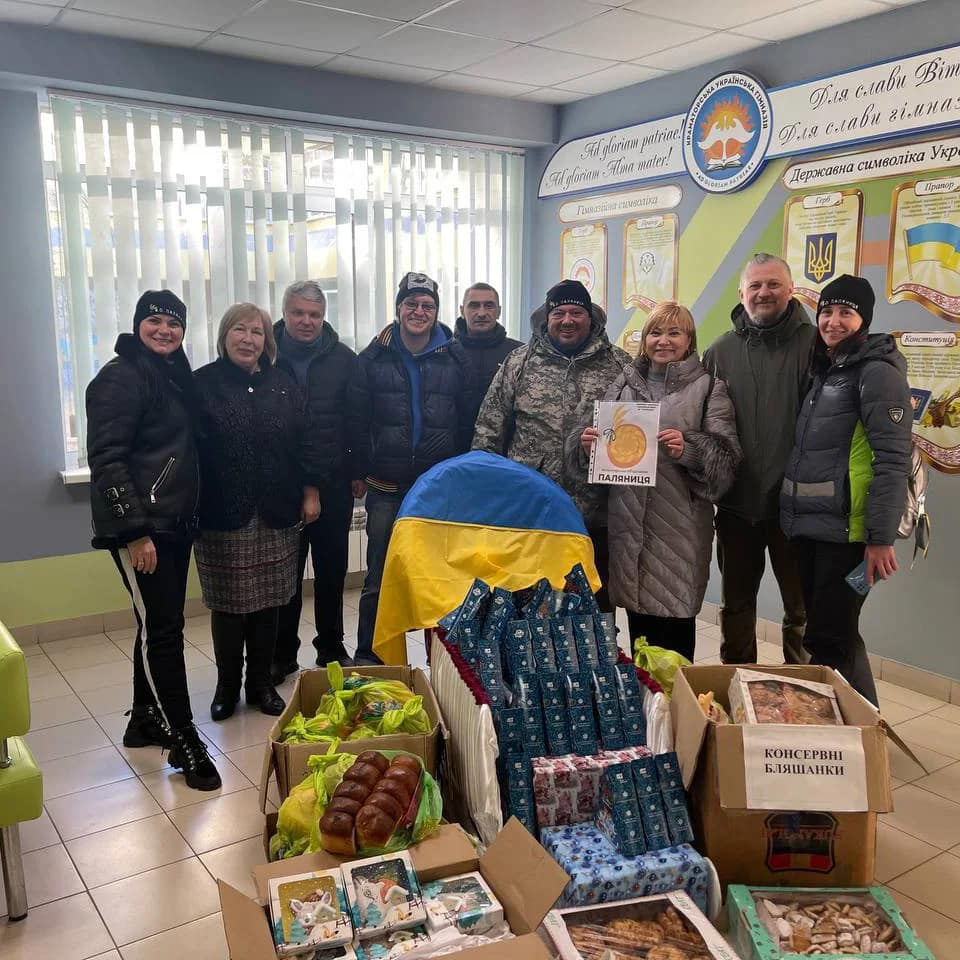 A group of volunteers brought humanitarian aid from the Valky community for the residents of Kramatorsk
