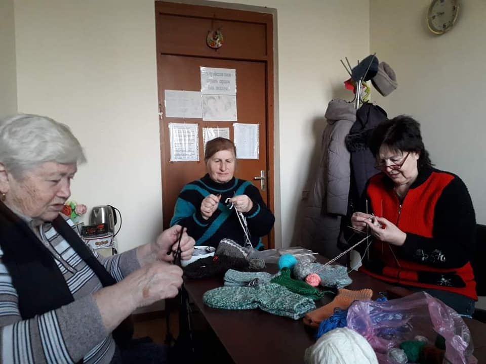 Pensioners of the Pereshchepyne community