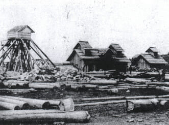 Loose wood in the lower warehouse