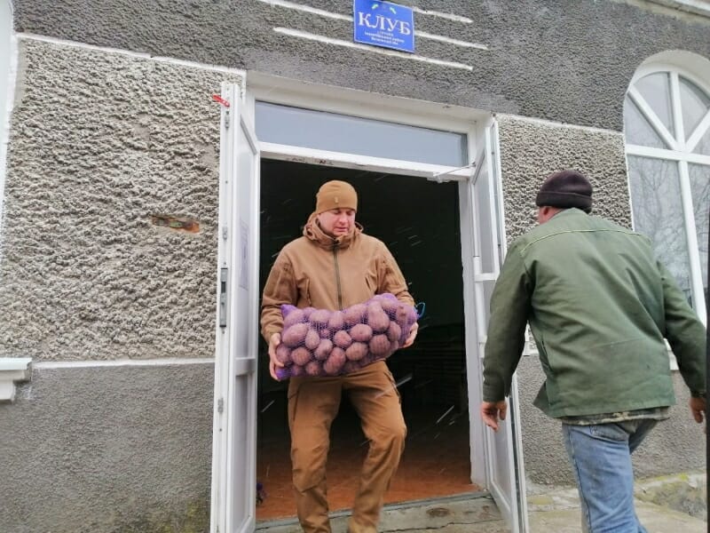 Shipping food for the Kharkiv Region residents 