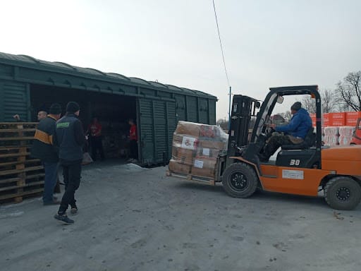 Receiving humanitarian aid