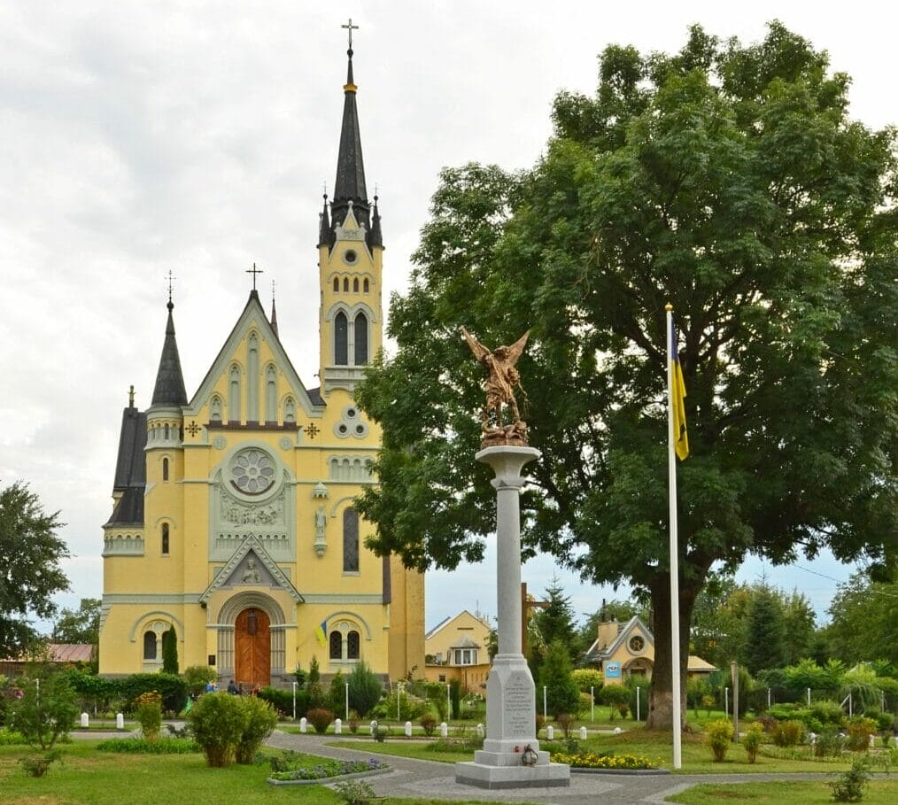 Church of the Exaltation of the Holy Cross in Fastiv 
