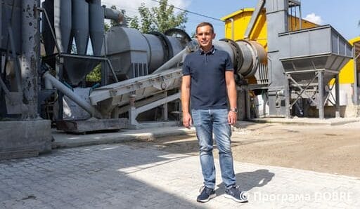 Roman Kosar, CEO of Bravomix, a plant for the production of building materials, the village of Nyzhniy Verbizh/source: DOBRE program