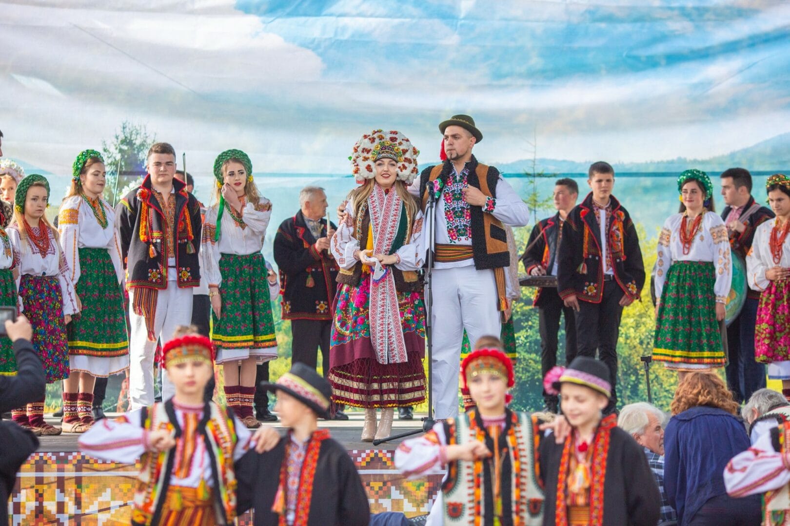 Hutsul Wedding Festival, Nyzhniy Verbizh Community