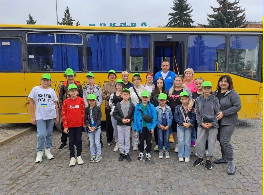 Children from the frontline areas stayed in the Kytaihorod Community