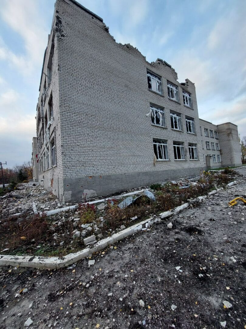 Ruined premises of the Petropavlivka Lyceum