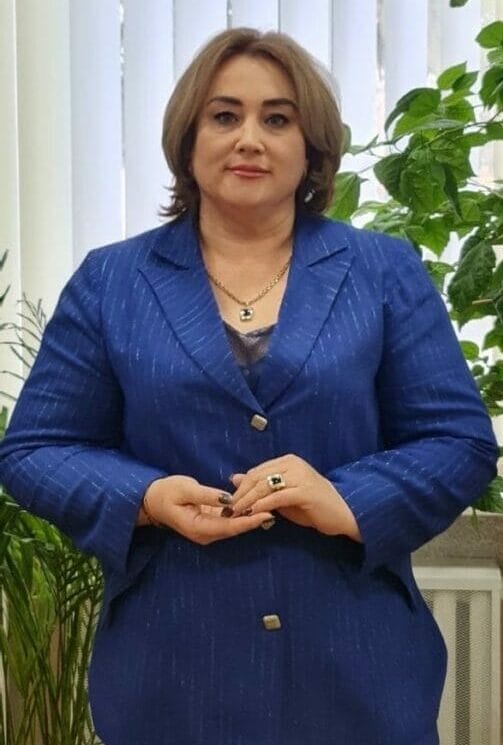 Olena Ben, Chernivtsi Community Head