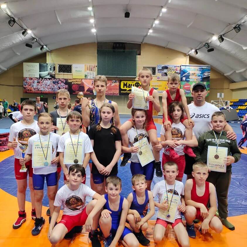 Young athletes of the sports school in the Lypova Dolyna Territorial Community
