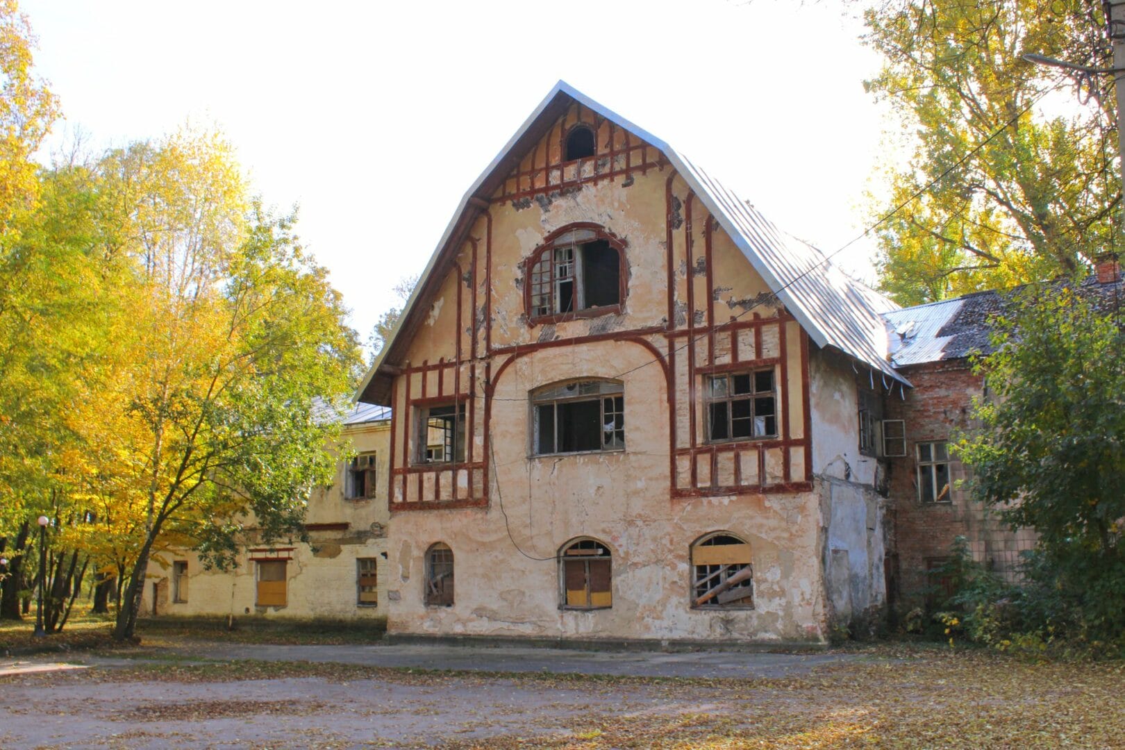 Lenkevychi – Valevski Manor (Pohoryn Museum)