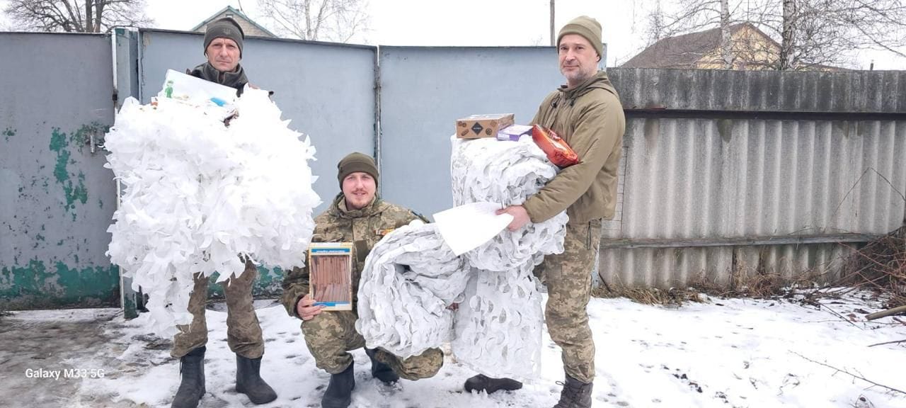 Delivery of camouflage nets made by the Community residents