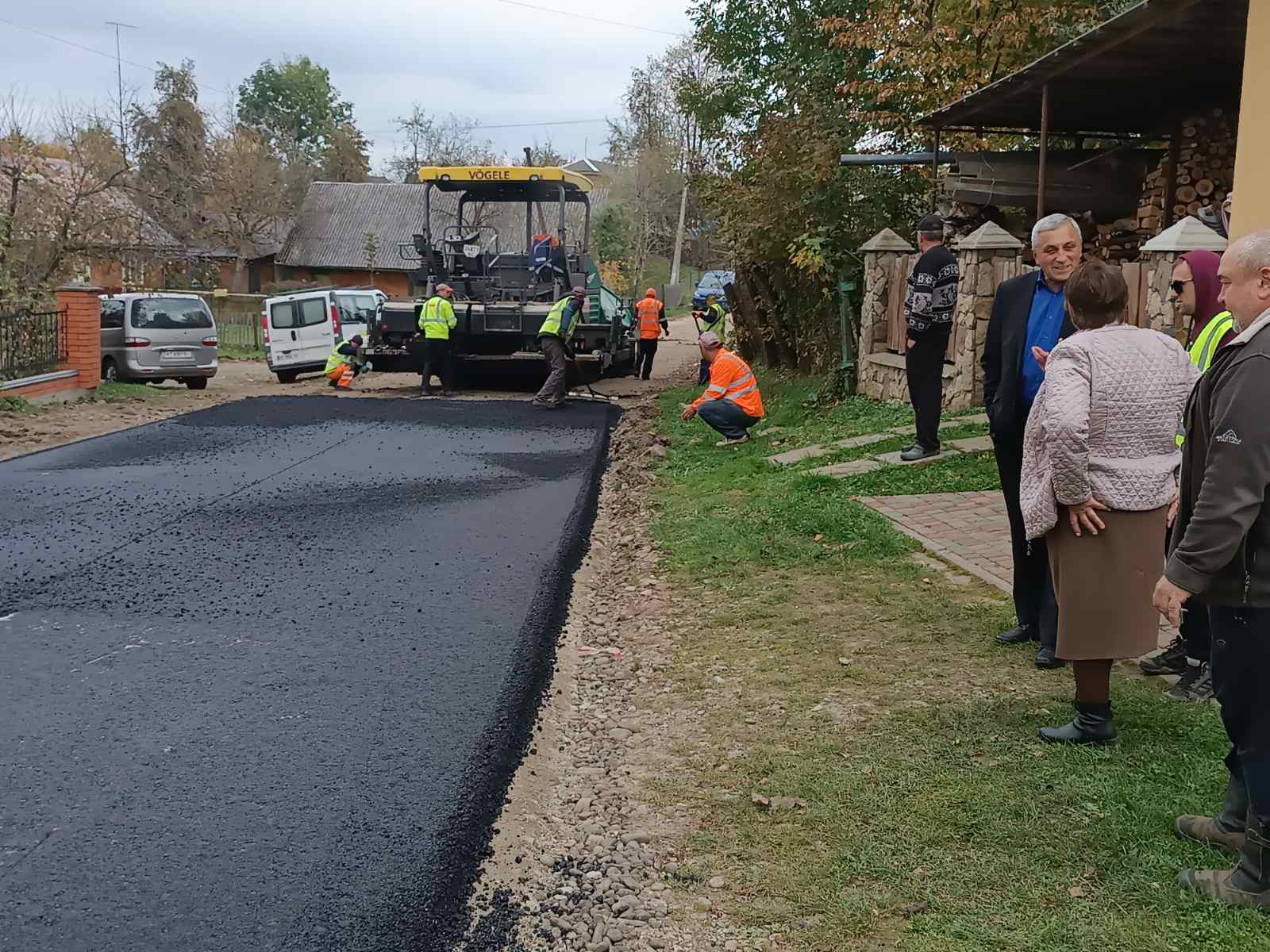 A road being overhauled in the village of Berlohy