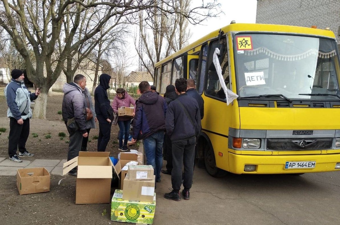 Unloading humanitarian aid brought after the evacuation of the Community residents to the city of Zaporizhzhia