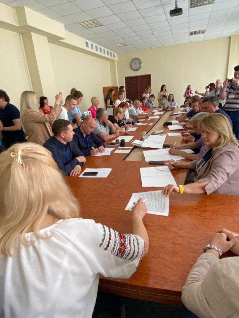Signing of the Memorandum of cooperation of local self-government bodies for the implementation of the “Cluster “Ways of the Trypillia Mother”