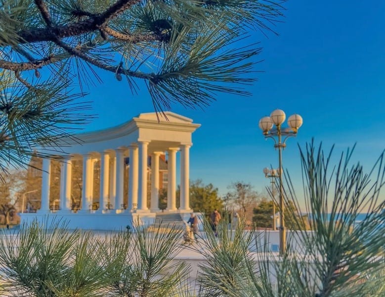 Colonnade in Chornomorsk