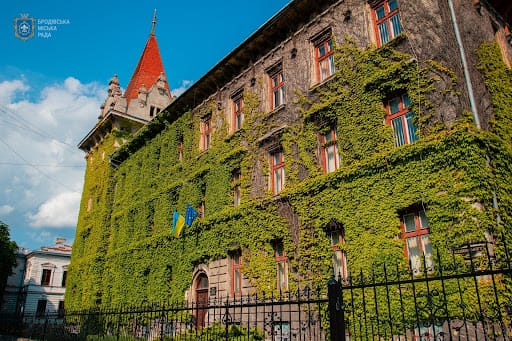 The building of the County Court, now the Brody Pedagogical College