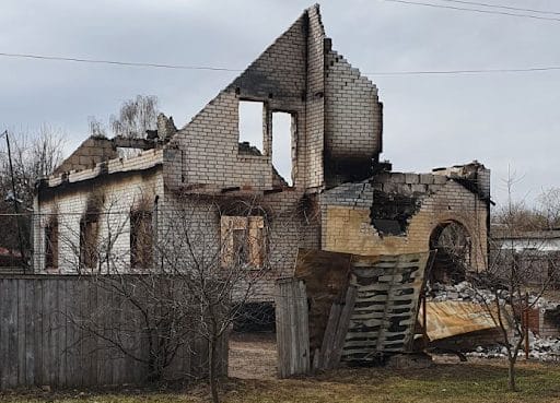 The village of Pisky, Bobrovytsia territorial community