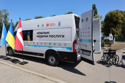 A vehicle for providing mobile medical services