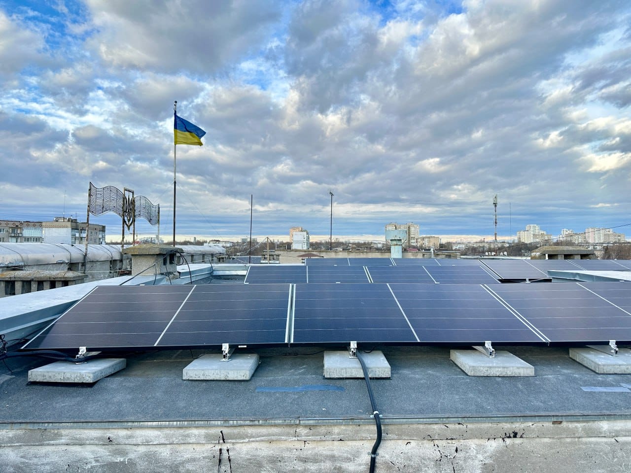 Solar power plant on the roof of the Chornomorsk Town Council