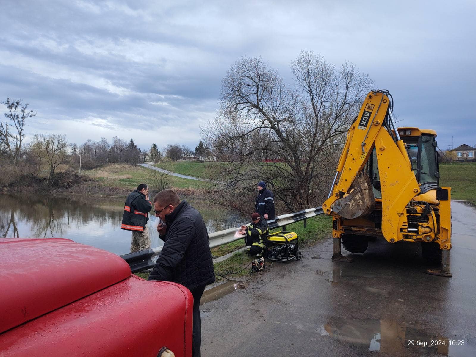 The fire unit working on the improvement of the village of Palanka