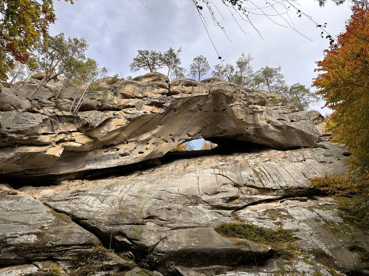 Sokolyne Oko is the highest rock (reaches 40 meters) in the Protiate Kaminnia rock complex