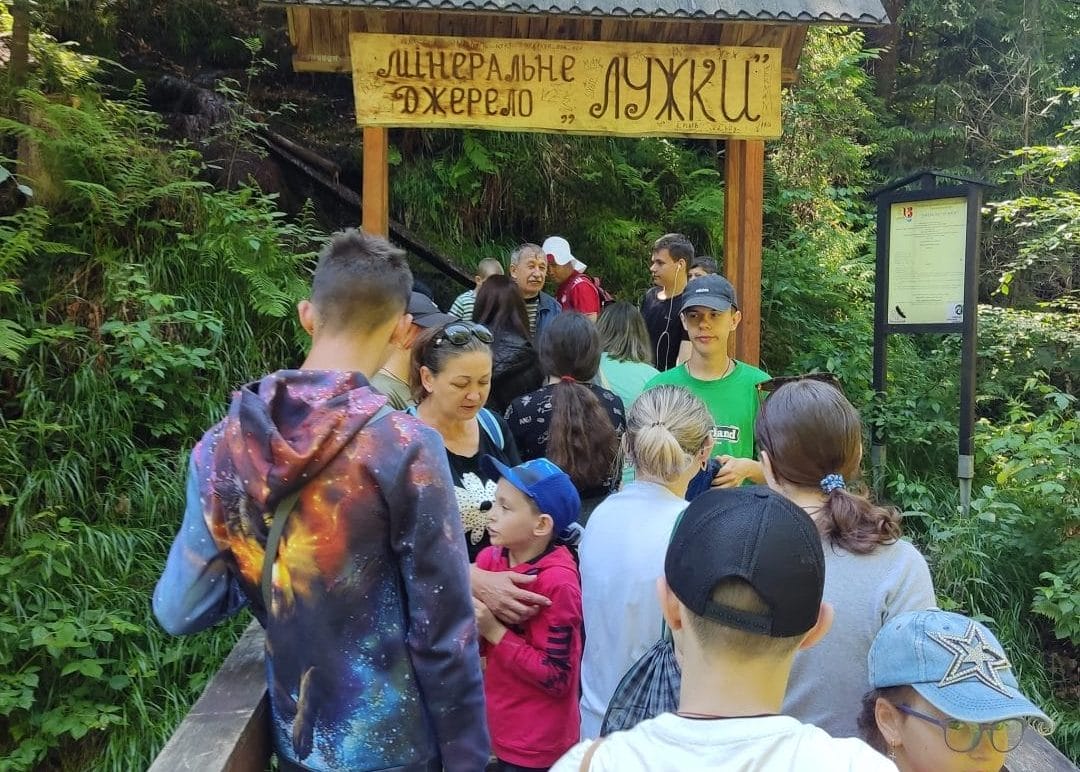 Entrance to one of the springs