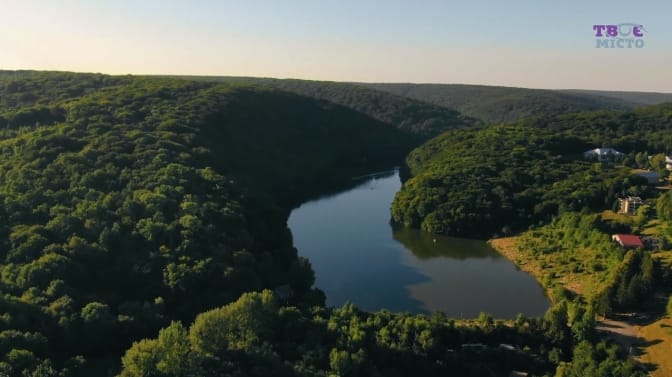 Lake Barvinok