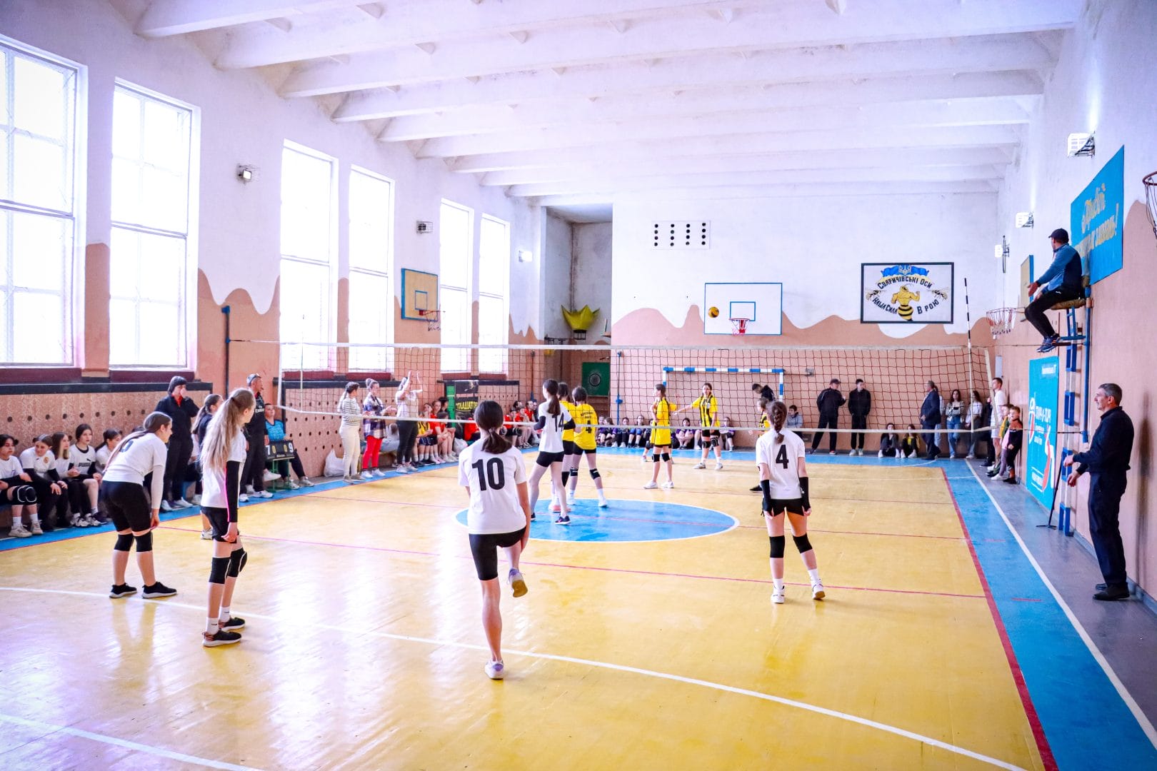 “Shoulder-to-shoulder” sports competition at the Svarychiv Lyceum