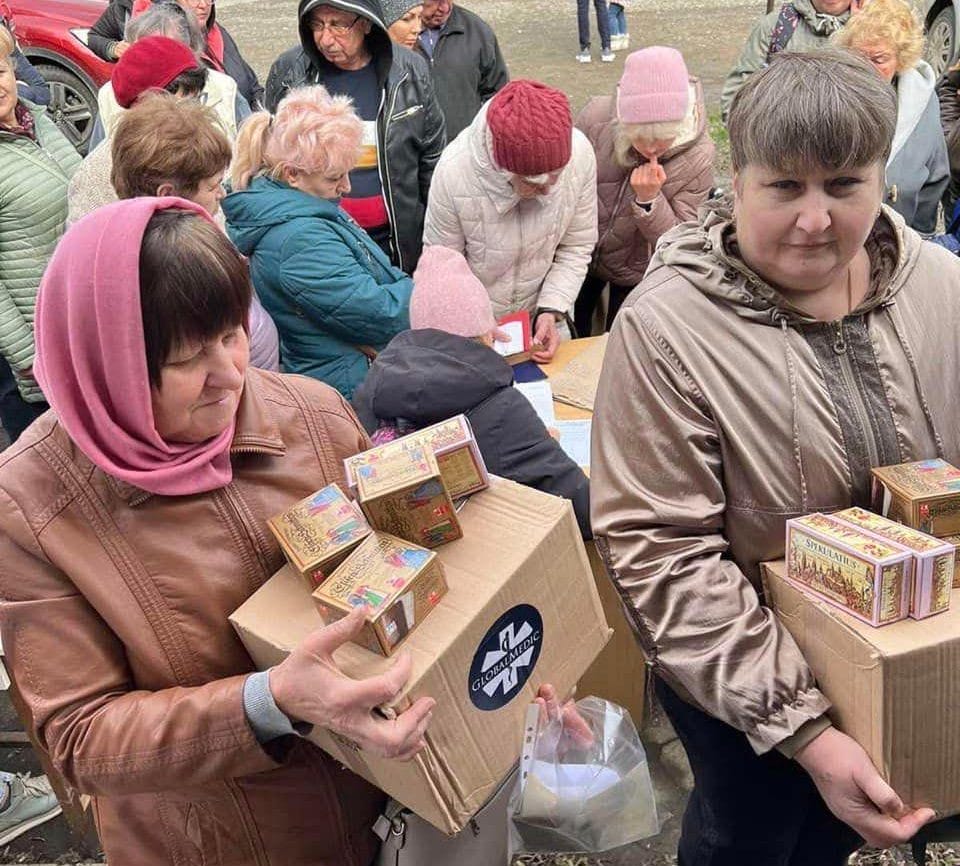 Distribution of humanitarian aid for IDPs