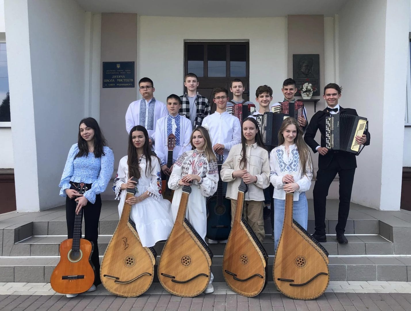 2024 Graduates of O. Rudnytskyi Novyi Rozdil School of Arts