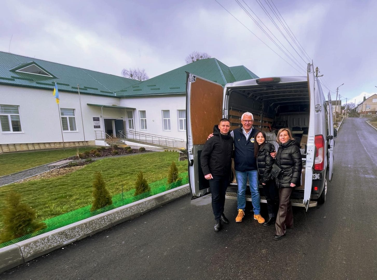 Partners from the Netherlands, who once again came with aid