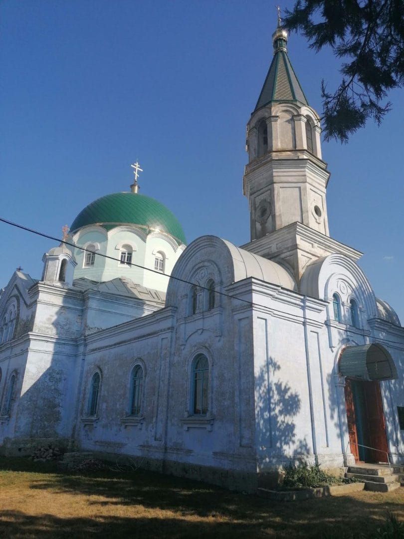 Holy Trinity Church (1912) – the village of Stari Troiany