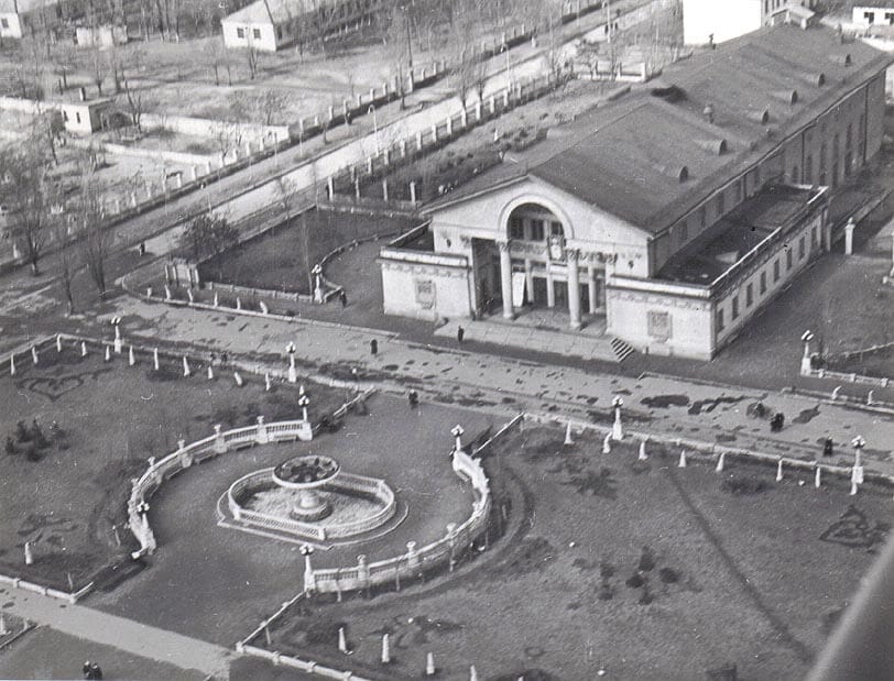 Luhansk Regional Ukrainian Music and Drama Theater, 1953