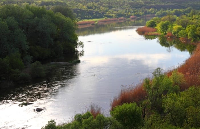 Dovhyi Island