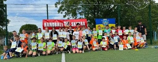 The team of the youngest handball players of the Skvyra community