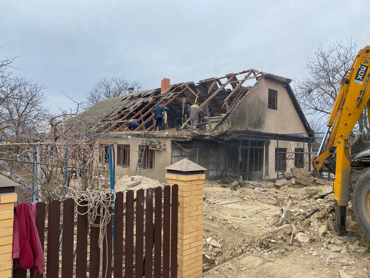 Destruction after shelling, source: Urban Planning and Architecture Sector of the Safiany Village Council