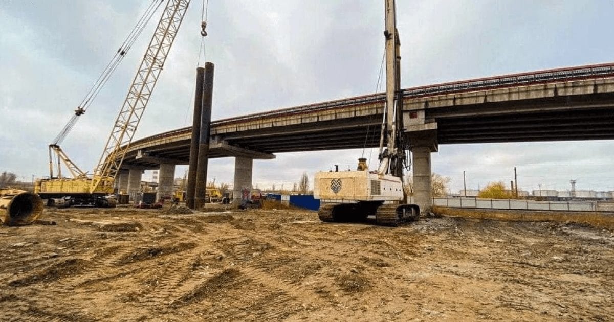 Construction of a new overpass