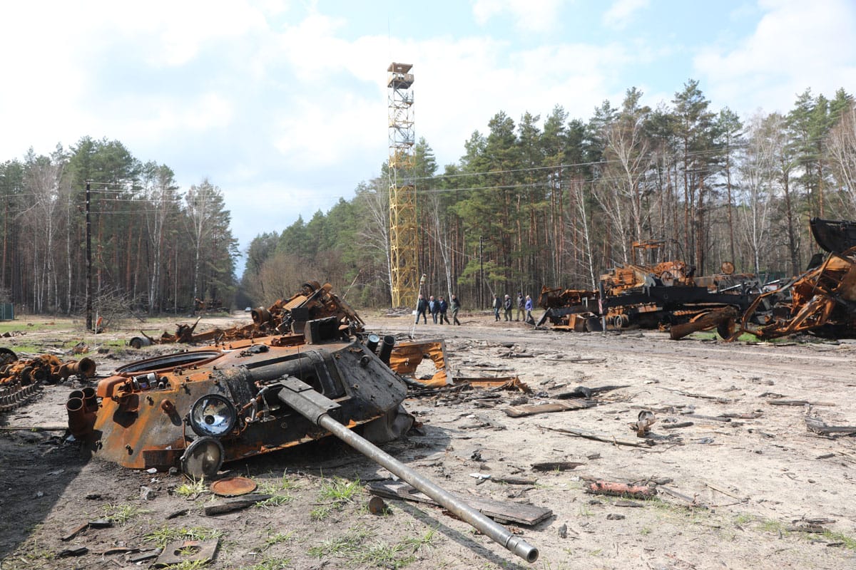 Remains of russian equipment destroyed as a result of the strike by the Armed Forces of Ukraine on the outskirts of the town of Horodnia