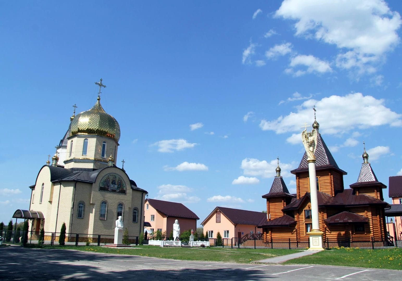 Holy Oleksandr Nevsky stauropegion convent in the village of Horodnie