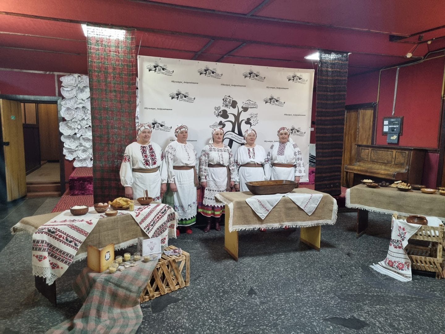 Ceremonial dish