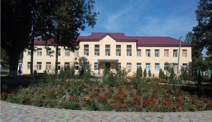 Zastavna School of I-III Degrees of Zastavna City Council