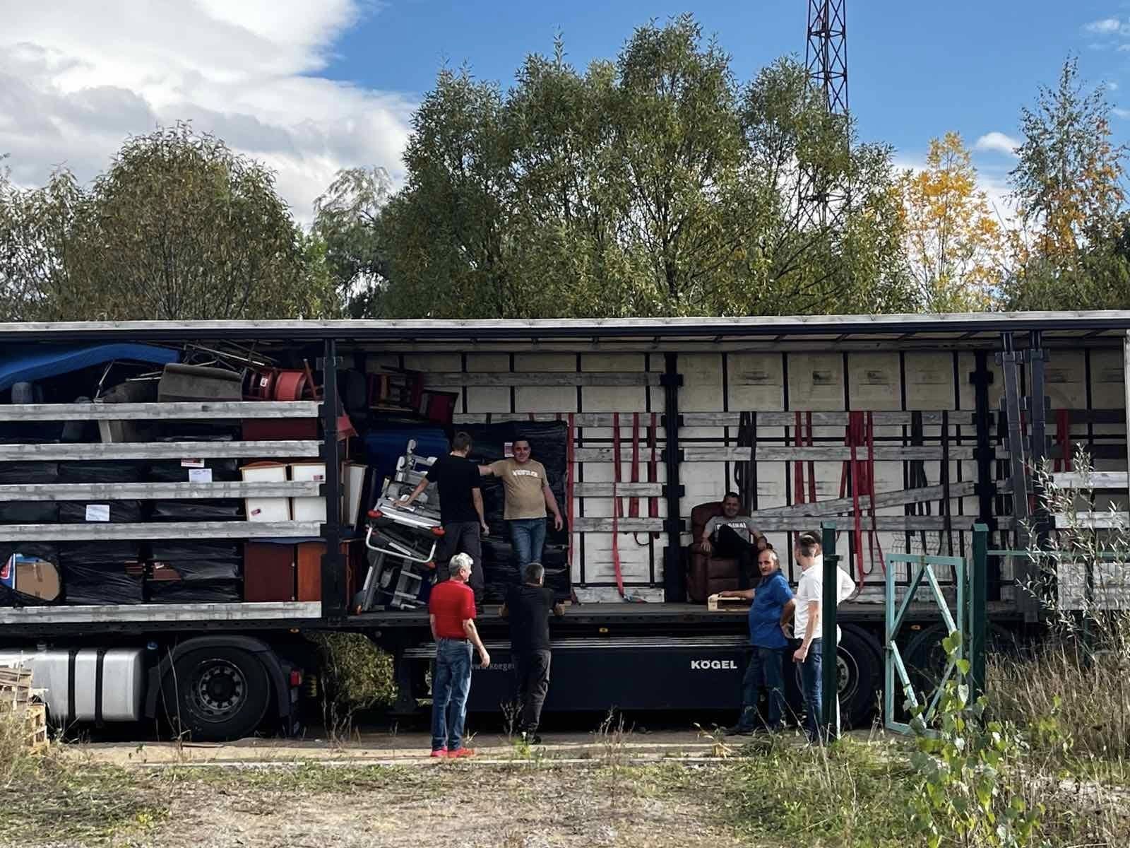 Humanitarian cargo from France