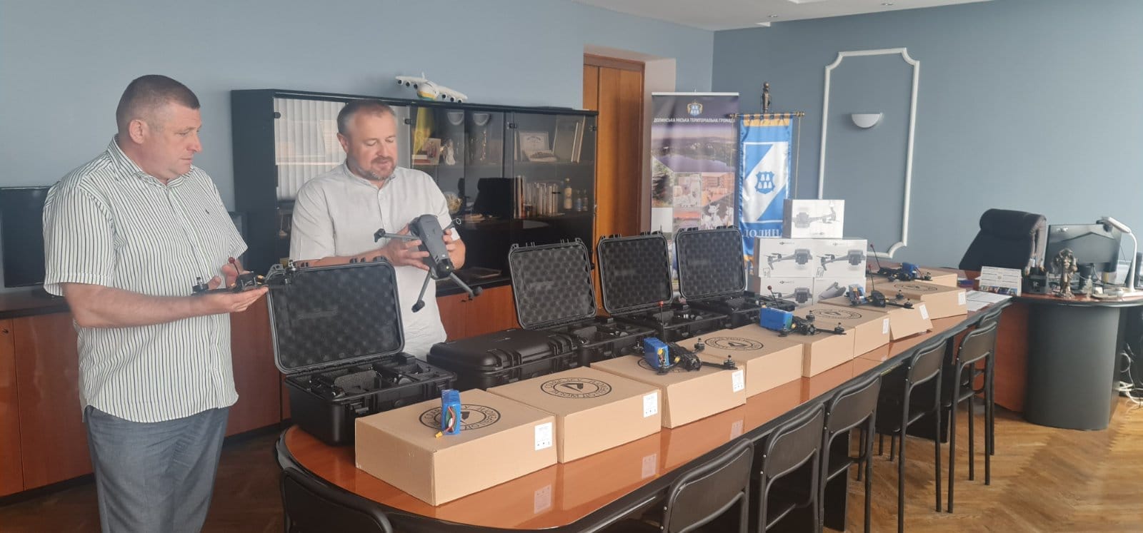 Procurement of 150 FPV drones and 10 Mavics for the military