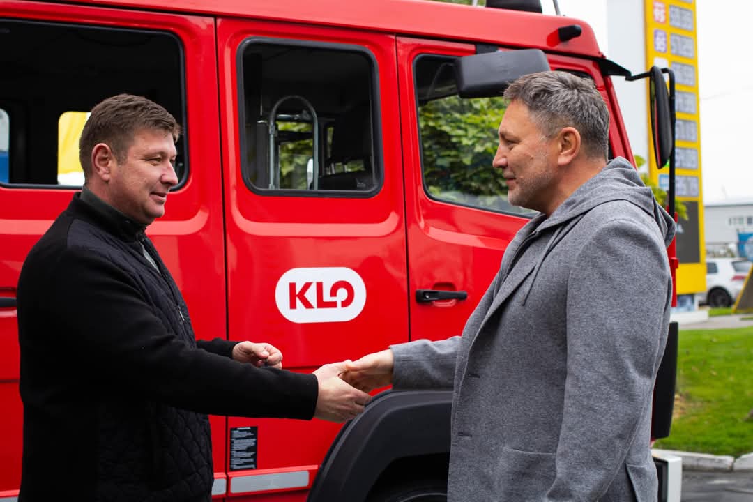 Fire truck from philanthropists