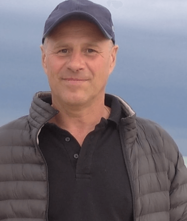 Oleh Kovalyk, a resident of Myroliubivka, collected and transmitted to the Armed Forces of Ukraine data on the movements and places of accumulation of equipment and manpower of the occupiers, tortured by the russians to death in April 2022