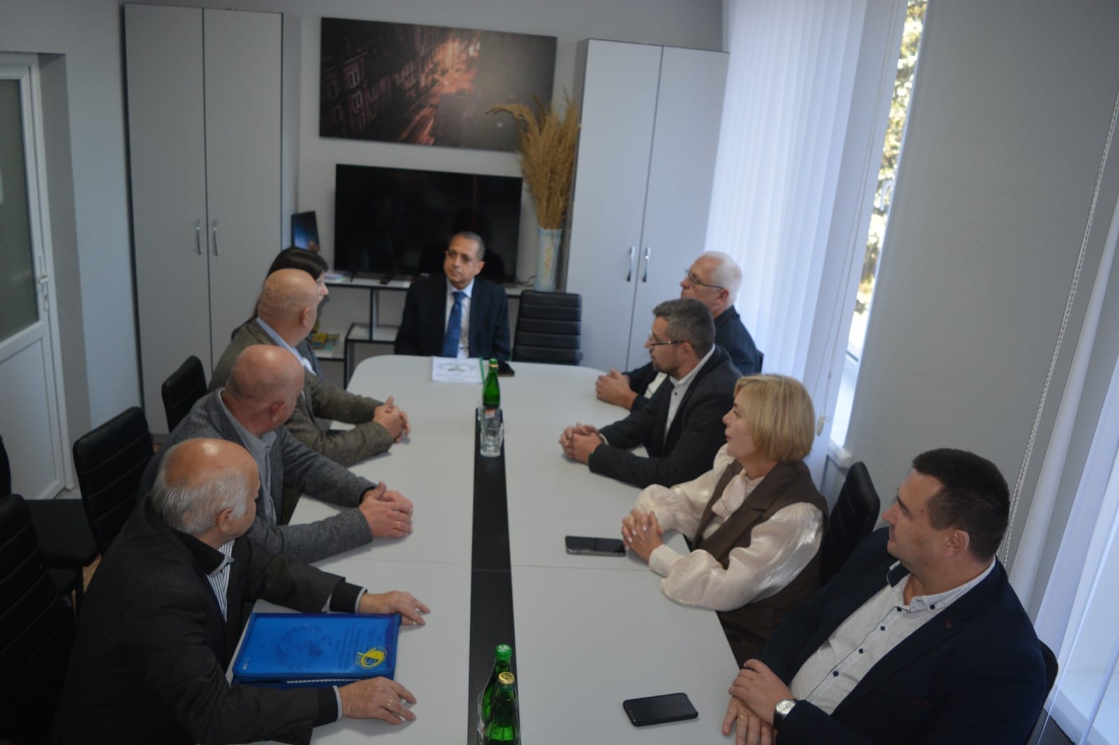 Meeting with Ambassador Extraordinary and Plenipotentiary of the Republic of India Ravi Shankar in the Zbarazh Central Hospital