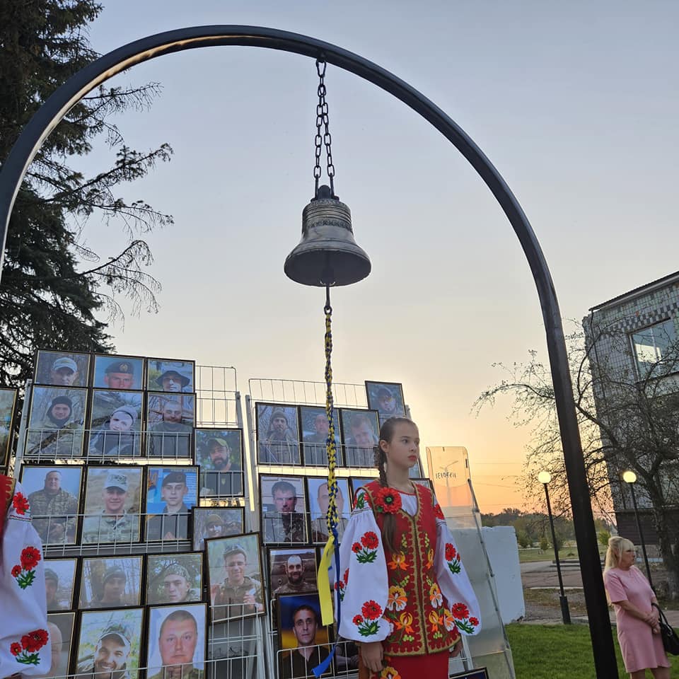 Photo by our own sources, Memorial Park, central alley in Blyzniuky